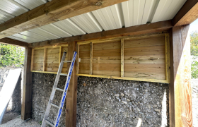 Modification pergola pour la mise en place d’une cuisine d’été et habillage escalier à Valence